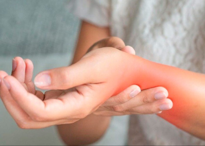 Tratamento de Fraturas da Mão e Punho